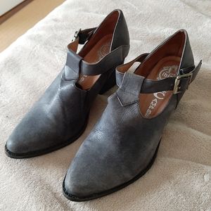 Jeffrey Campbell Handmade Ibiza Last Grey Leather T-Stap Shooty Size 7.5